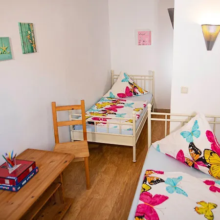 Seeblick Apartment *
